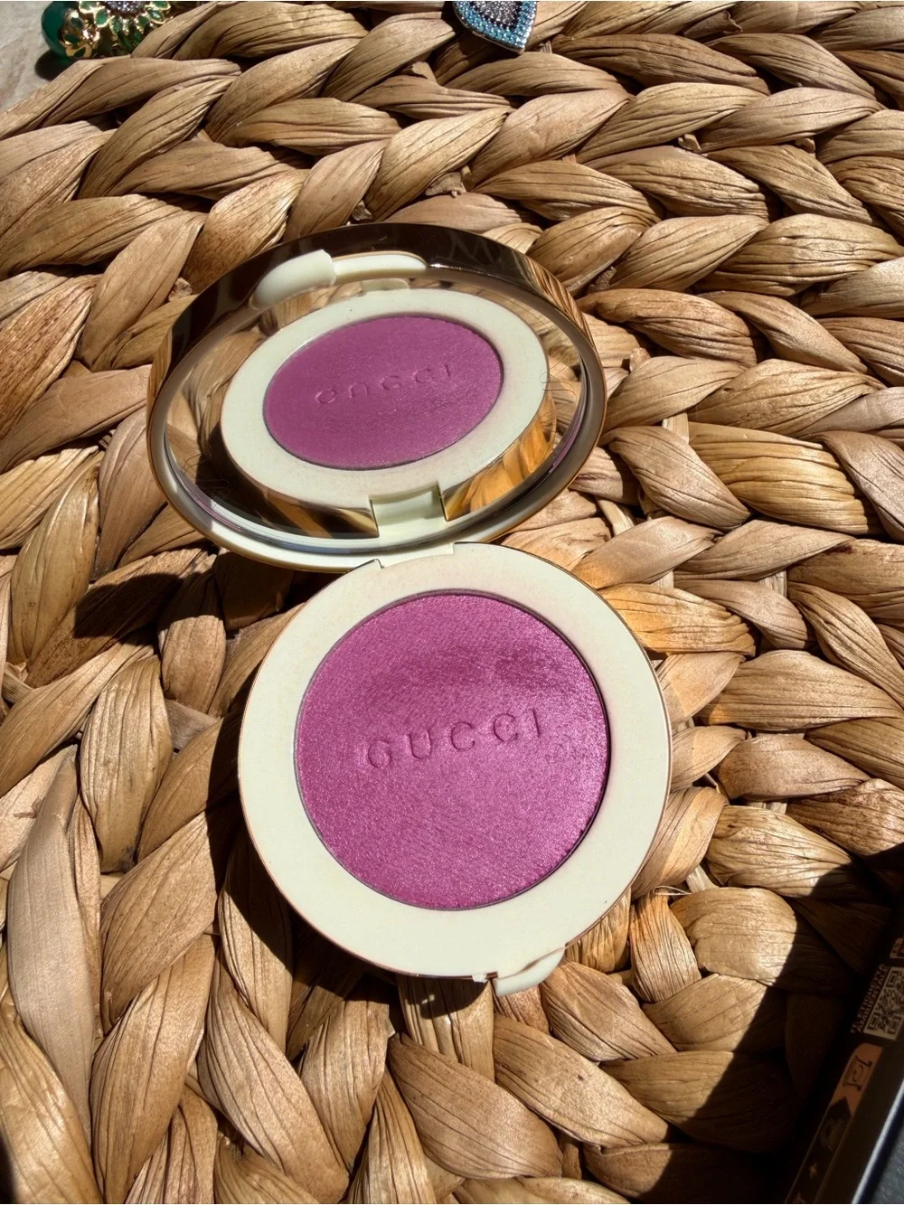 Gucci creamy luminous